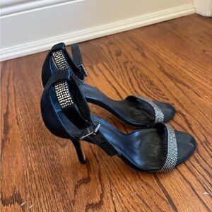 Pelle moda Elegant Black Stiletto Heels with Rhinestone Accents